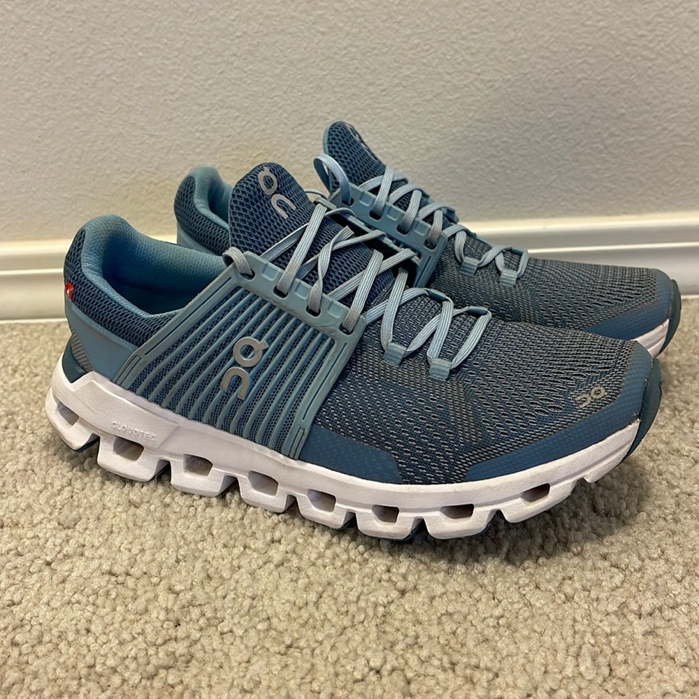 Cloudswift running shoe ON